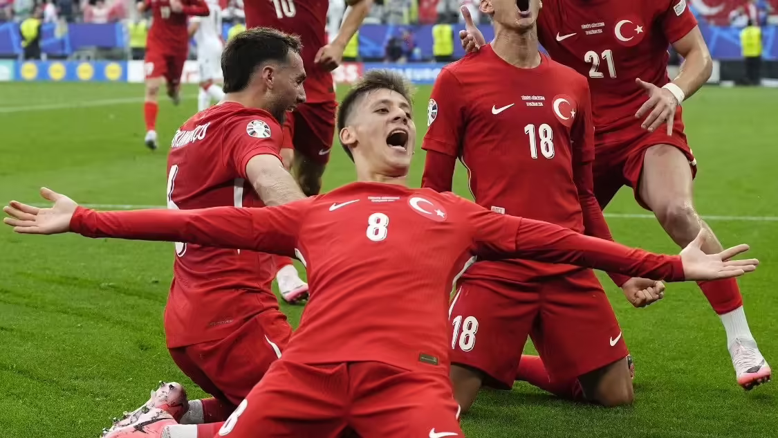 UEFA Avrupa Şampiyonası Tarihi: Efsanevi Anlar ve Büyük Şampiyonluklar