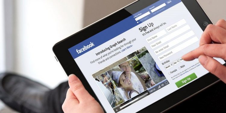 iPad için Yenilenen Facebook Uygulaması